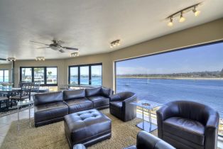 , 2595 Ocean Front walk, San Diego, CA 92109 - 4