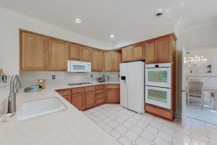 Single Family Residence, 664 Hawks Bill pl, Simi Valley, CA 93065 - 13