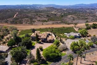 Single Family Residence, 4559   Sleeping Indian Rd, Fallbrook, CA  Fallbrook, CA 92028