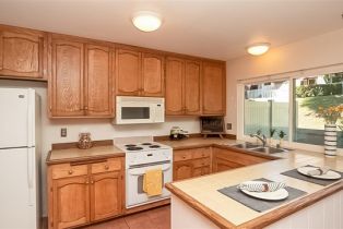 Condominium, 17411 Caminito Caldo, San Diego, CA 92127 - 11