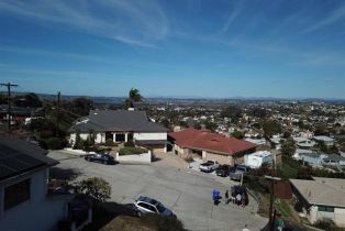 , 4209 Newport avenue, San Diego, CA 92107 - 11