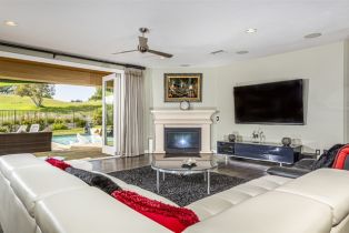 Single Family Residence, 1081 Village drive, Oceanside, CA 92057 - 11