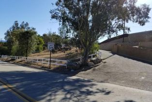 ,  Bel Air st, Corona, CA 92881 - 2