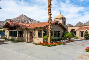 Condominium, 48110 Calle Seranas, La Quinta, CA 92253 - 2