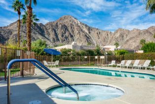 Condominium, 48110 Calle Seranas, La Quinta, CA 92253 - 8