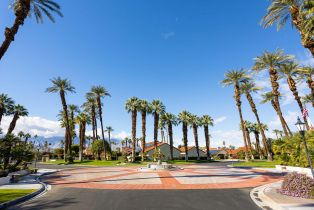 Single Family Residence, 61 Calle Solano, Rancho Mirage, CA 92270 - 32