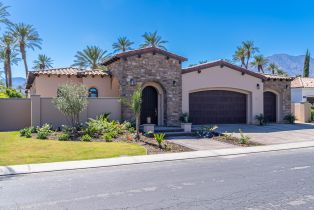 Single Family Residence, 56065 Village dr, La Quinta, CA 92253 - 4