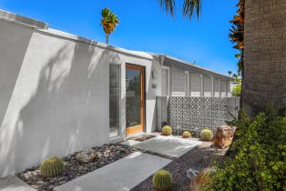 Single Family Residence, 1102 Adobe way, Palm Springs, CA 92262 - 3