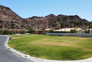 , 48770 Via Sierra, La Quinta, CA 92253 - 2