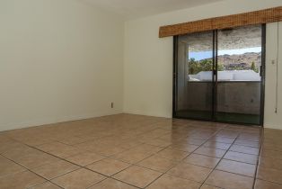 Condominium, 5301 Waverly dr, Palm Springs, CA 92264 - 5