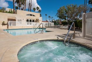 Condominium, 200 Racquet Club rd, Palm Springs, CA 92262 - 2