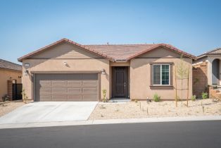 Single Family Residence, 11597 Crescent st, Desert Hot Springs, CA 92240 - 2