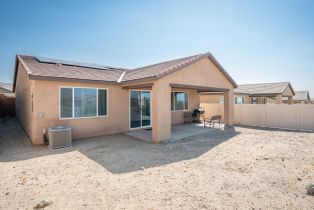 Single Family Residence, 11597 Crescent st, Desert Hot Springs, CA 92240 - 3