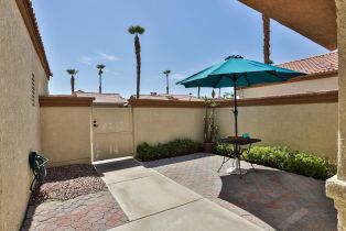 Condominium, 42689 Liolios dr, Palm Desert, CA 92211 - 3