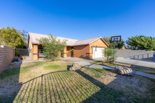 Single Family Residence, 15140 Via vista, Desert Hot Springs, CA 92240 - 2