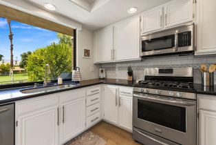 Condominium, 235 Santa Barbara cir, Palm Desert, CA 92260 - 14