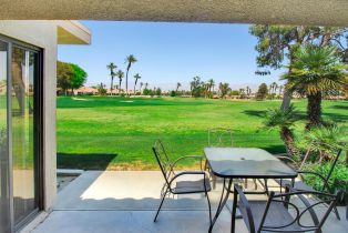 Condominium, 77062 Pauma Valley Way, Palm Desert, CA  Palm Desert, CA 92211