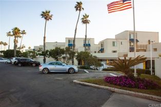 Condominium, 711 Pacific Coast hwy, Huntington Beach, CA 92648 - 40