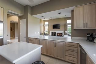 Condominium, 422 Desert Holly dr, Palm Desert, CA 92211 - 8