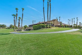 Condominium, 41680 Woodhaven dr, Palm Desert, CA 92211 - 41