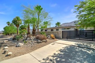 Single Family Residence, 2555 Junipero ave, Palm Springs, CA 92262 - 4