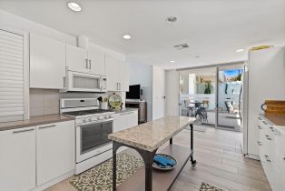 Condominium, 72857 El Paseo, Palm Desert, CA 92260 - 13