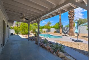 Single Family Residence, 988 El Conquistador, Palm Springs, CA 92262 - 19