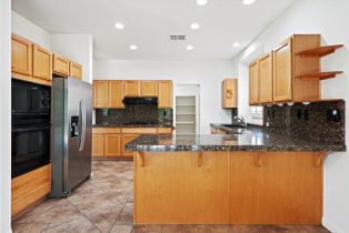 Single Family Residence, 44440 Silver Canyon ln, Palm Desert, CA 92260 - 12