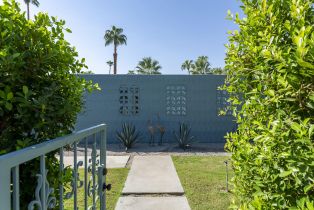 Single Family Residence, 1055 E Granvia Valmonte, Palm Springs, CA  Palm Springs, CA 92262