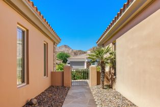 Single Family Residence, 48420 Big Horn dr, La Quinta, CA 92253 - 4