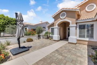 Single Family Residence, 104 Corte Bella, Palm Desert, CA 92260 - 4