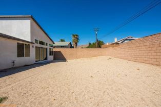 Single Family Residence, 13460 Inaja st, Desert Hot Springs, CA 92240 - 41