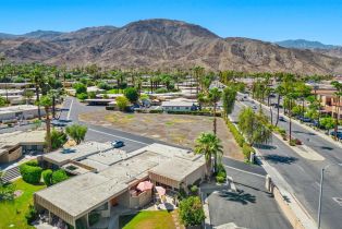 Condominium, 141 Sandpiper st, Palm Desert, CA 92260 - 2