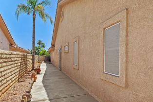 Single Family Residence, 39 White Sun way, Rancho Mirage, CA 92270 - 37