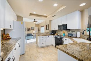 Condominium, 54973 Tanglewood, La Quinta, CA 92253 - 31