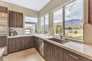 Single Family Residence, 2200 Sunrise way, Palm Springs, CA 92262 - 38