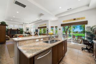 Single Family Residence, 8 Via Bella, Rancho Mirage, CA 92270 - 21