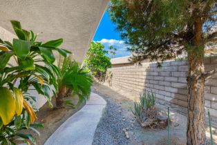 Single Family Residence, 4 Saturn cir, Rancho Mirage, CA 92270 - 38