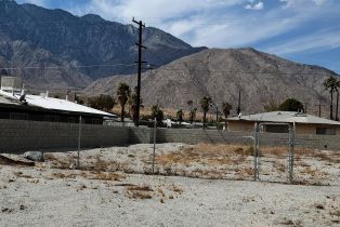 , 3795 El Dorado blvd, Palm Springs, CA 92262 - 4