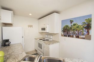 Condominium, 5300 Waverly dr, Palm Springs, CA 92264 - 9