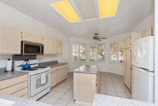 Single Family Residence, 38681 Brandywine ave, Palm Desert, CA 92211 - 8