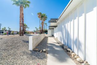 Single Family Residence, 2223 Magnolia rd, Palm Springs, CA 92262 - 3