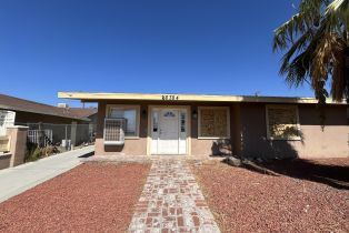 Single Family Residence, 66384 1st st, Desert Hot Springs, CA 92240 - 2