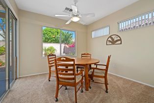 Single Family Residence, 78194 Brookhaven ln, Palm Desert, CA 92211 - 13