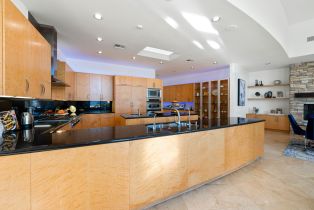 Single Family Residence, 17 Strauss ter, Rancho Mirage, CA 92270 - 12