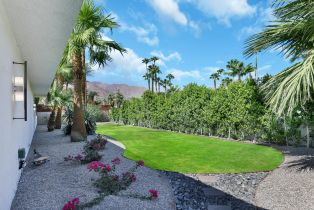 Single Family Residence, 1131 Via Altamira, Palm Springs, CA 92262 - 4