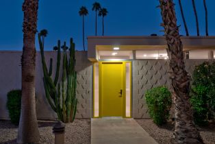 Condominium, 160 Desert Lakes Drive, Palm Springs, CA  Palm Springs, CA 92264