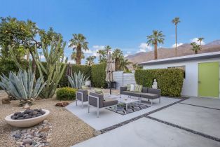 Single Family Residence, 1529 Calle Palo Fierro, Palm Springs, CA 92264 - 28