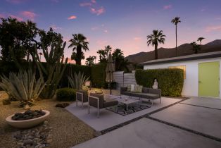 Single Family Residence, 1529 Calle Palo Fierro, Palm Springs, CA 92264 - 33