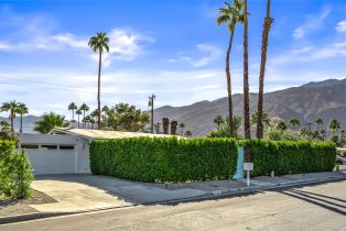 Single Family Residence, 1075 Olive way, Palm Springs, CA 92262 - 4